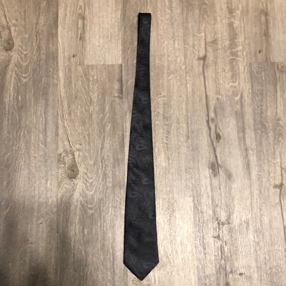 Guxxi handmade black tie - Picture 1 of 6